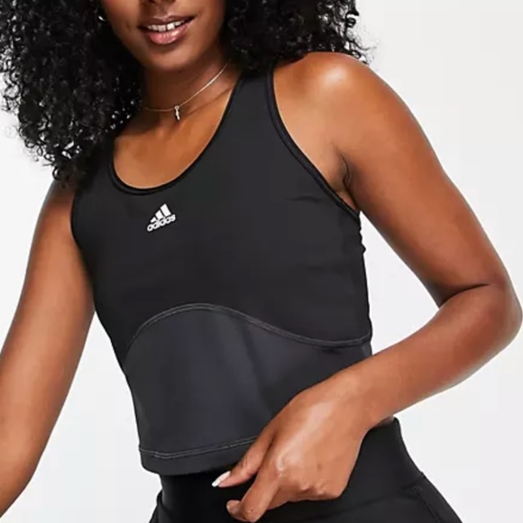 Brand New Adidas DESIGNED TO MOVE COLORBLOCK 3-STRIPES CROP TOP - Picture 6 of 15